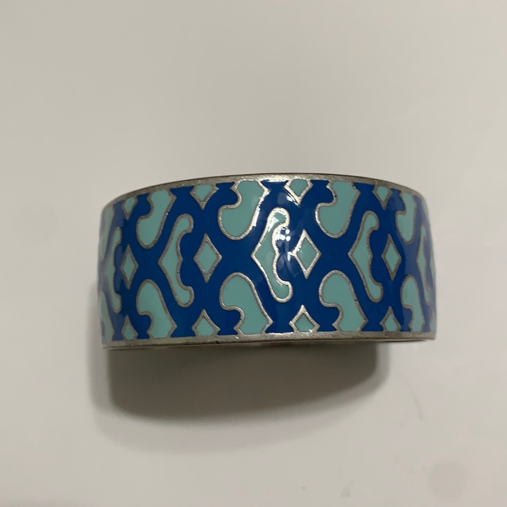 * Lucky brand wide bangle bracelet